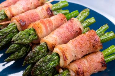 bacon wrapped chicken bites,Bacon Wrapped Chicken Bites: A Culinary Delight for Every Palate